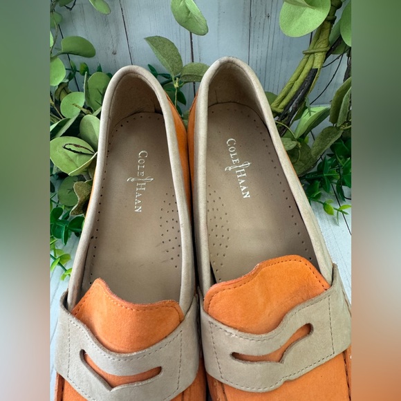 Cole Haan Women’s Penny Loafers Orange & Tan Nubuck Leather Size 7B - Picture 3 of 8